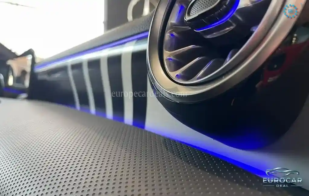 Mercedes-Benz CLA 45 AMG
