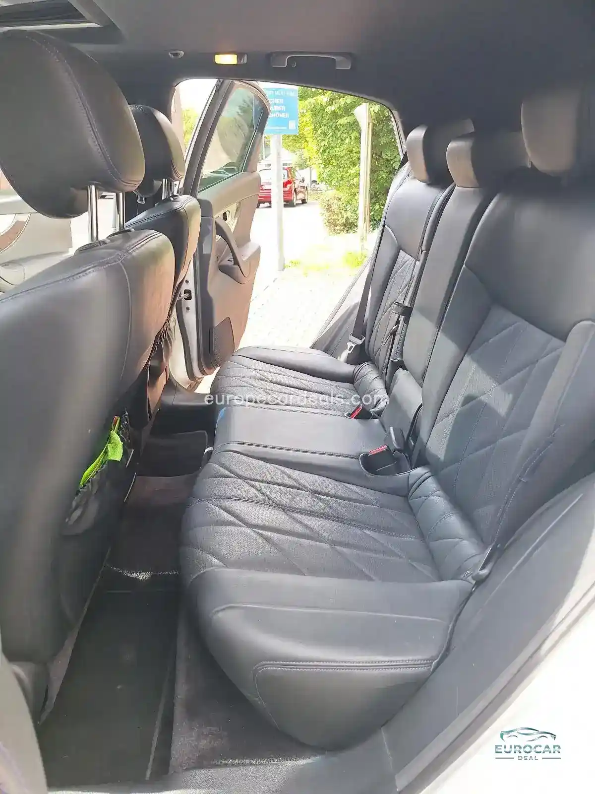 Infiniti QX70