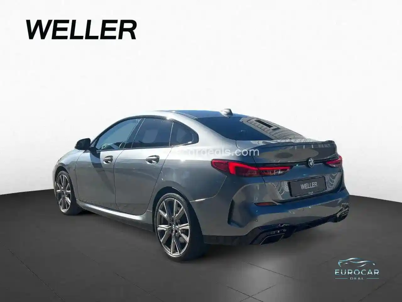 BMW M235