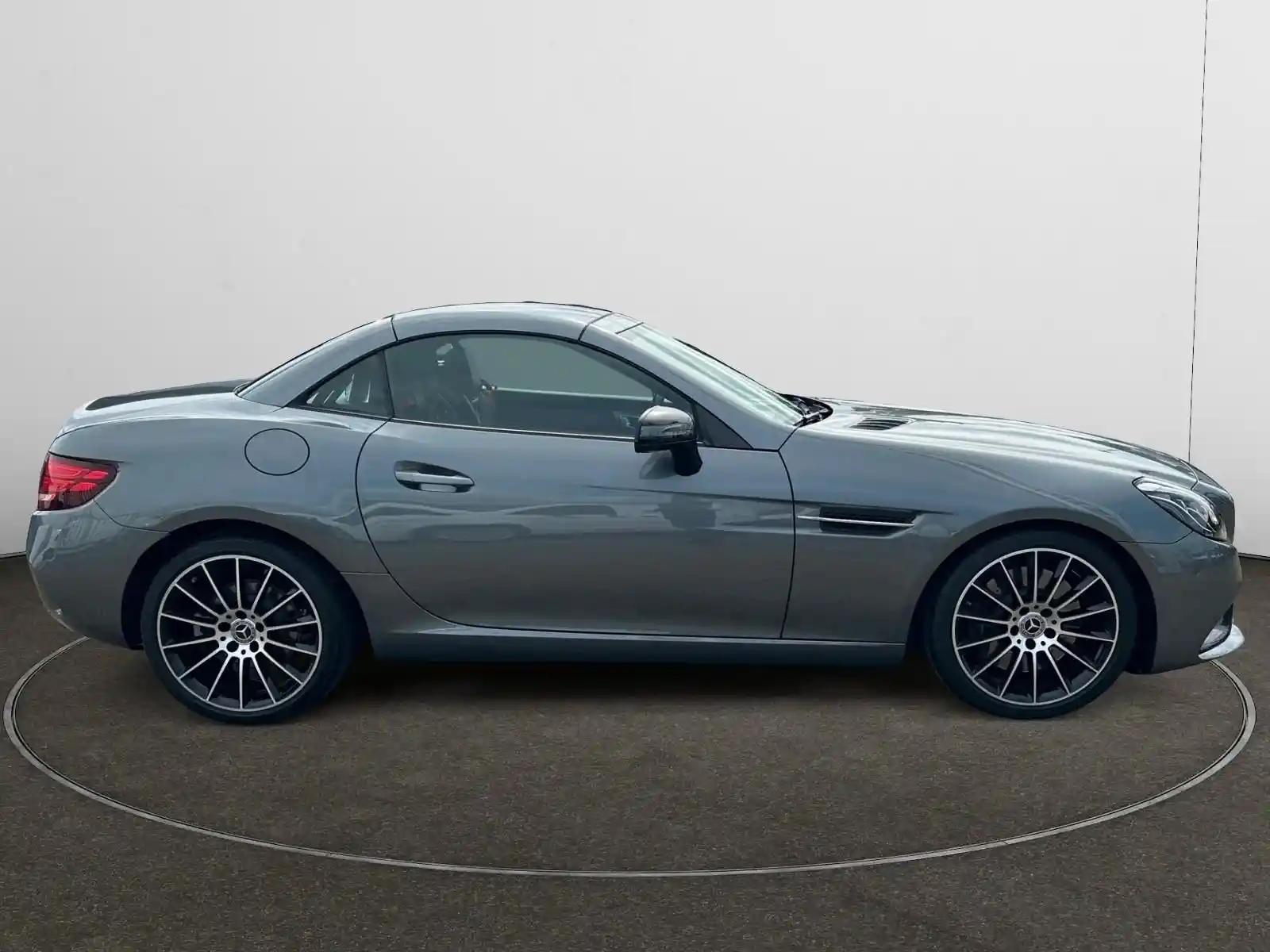 Mercedes-Benz SLC 300