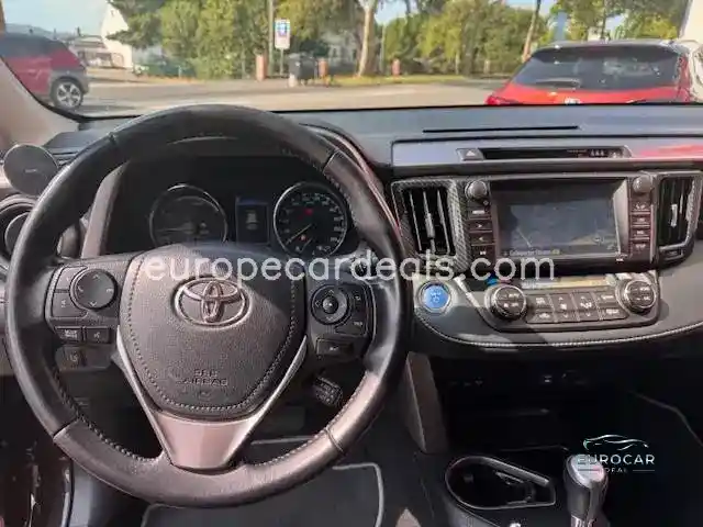 Toyota RAV 4