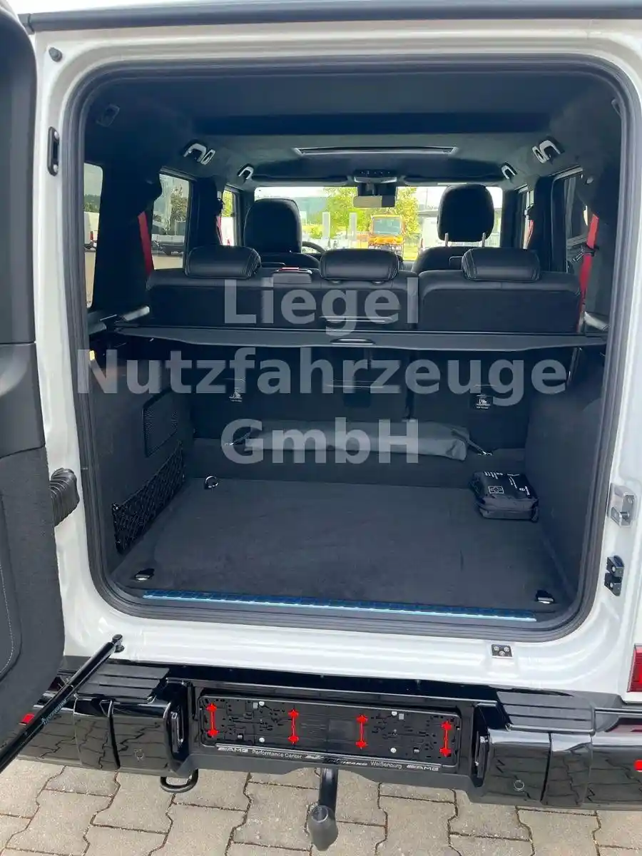 Mercedes-Benz G 500