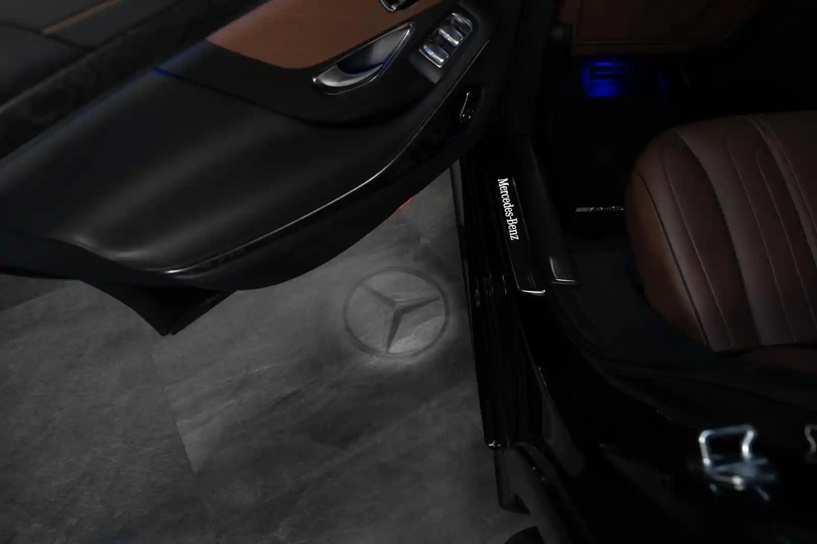 Mercedes-Benz S 560