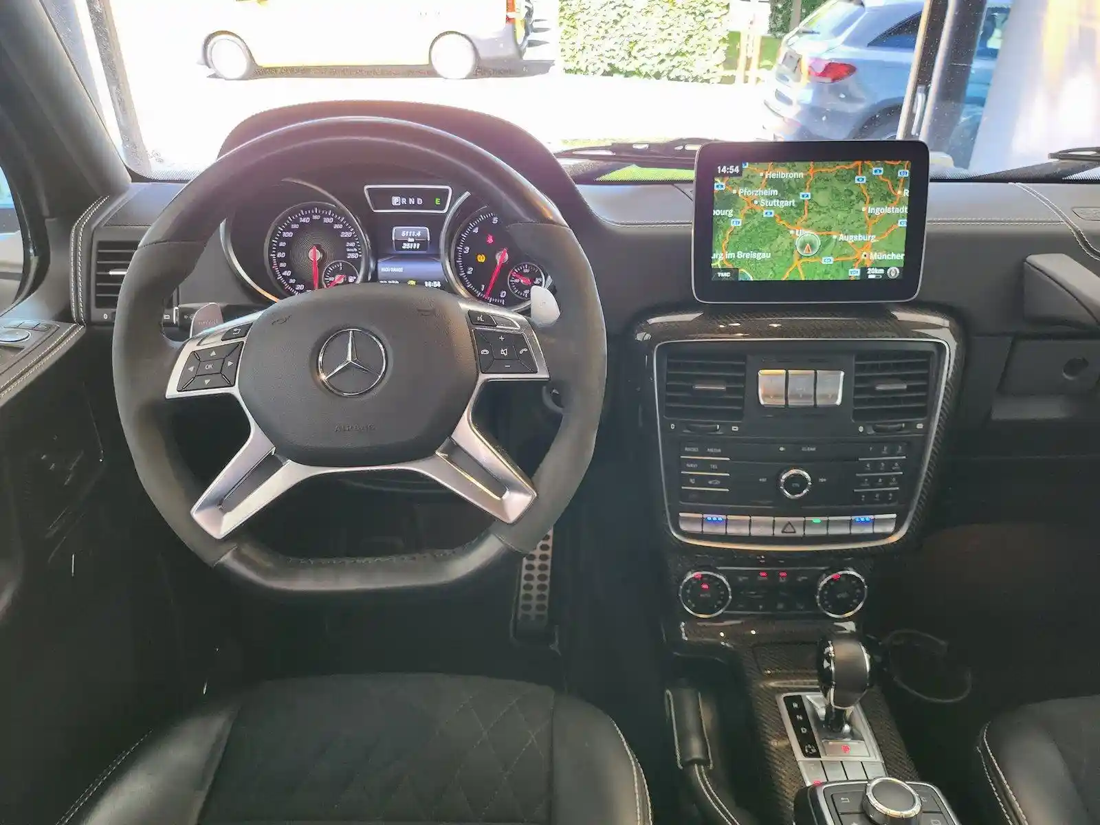 Mercedes-Benz G 500