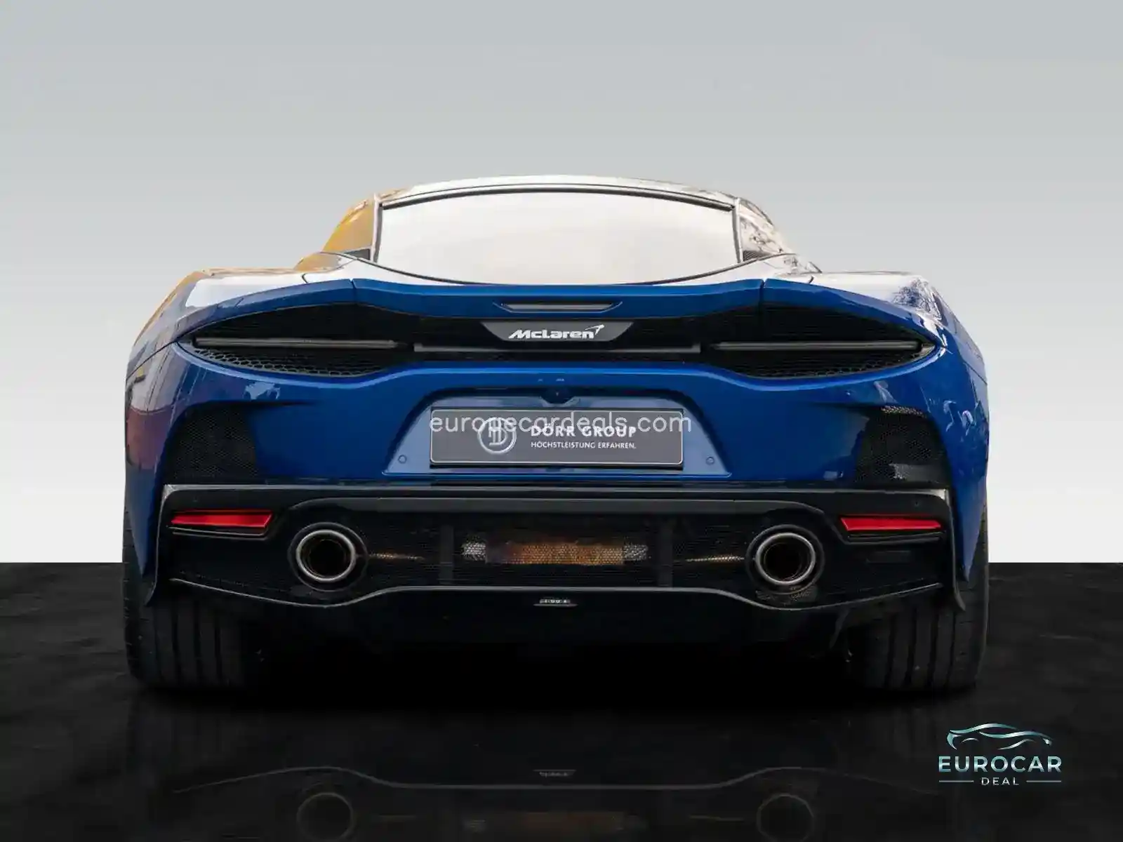 McLaren GT