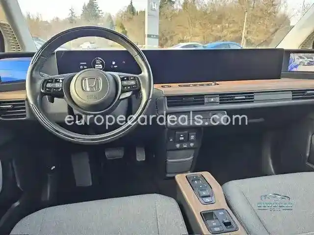 Honda e