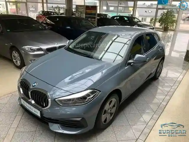 BMW 118