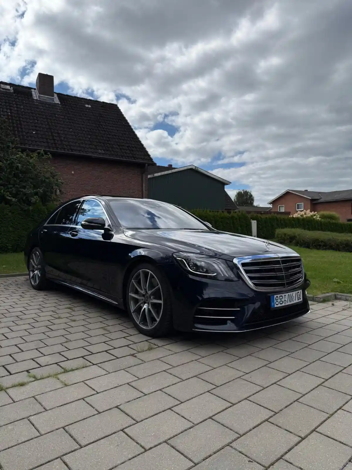 Mercedes-Benz S 560