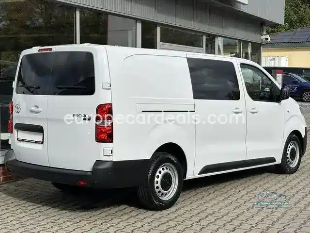 Toyota Proace (Verso)