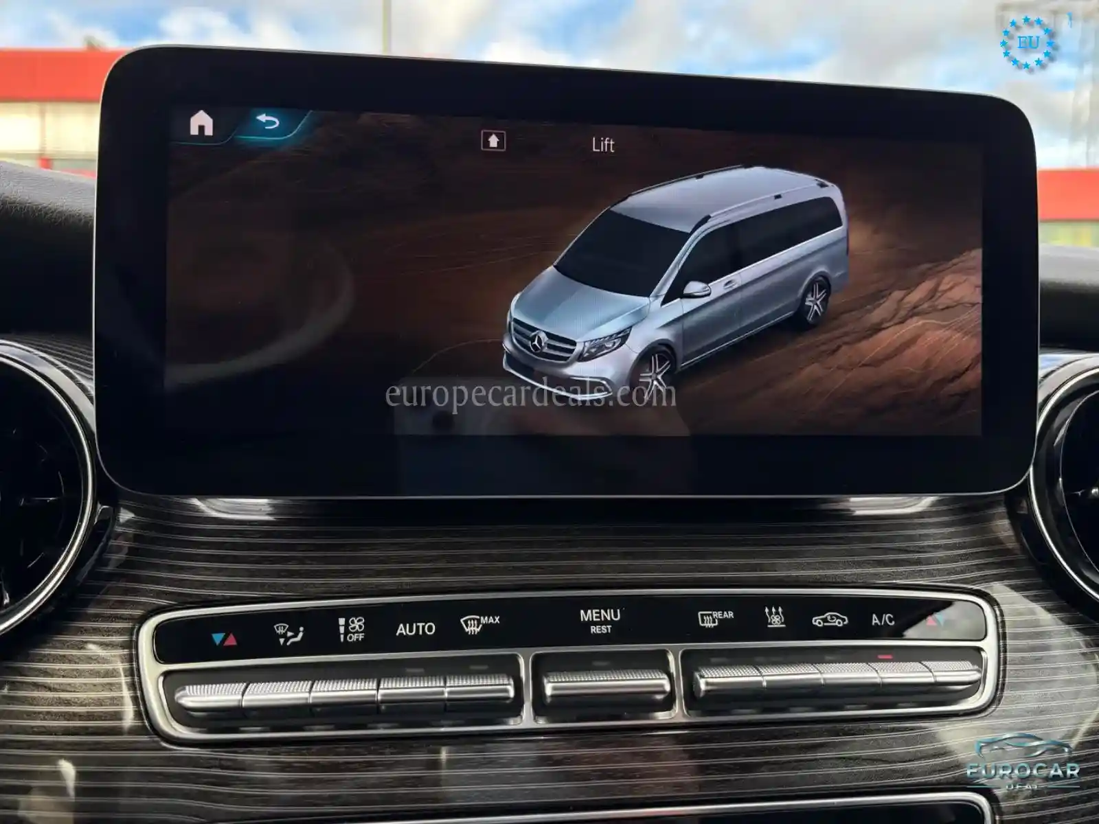 Mercedes-Benz V 250