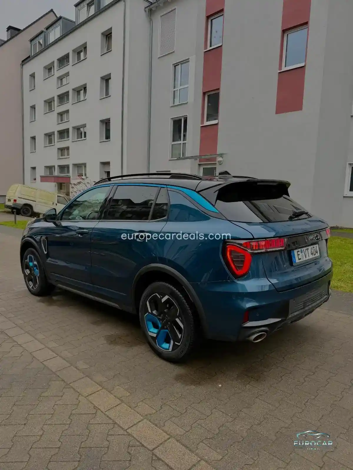 Lynk&Co 01