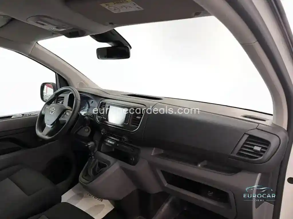 Toyota Proace (Verso)