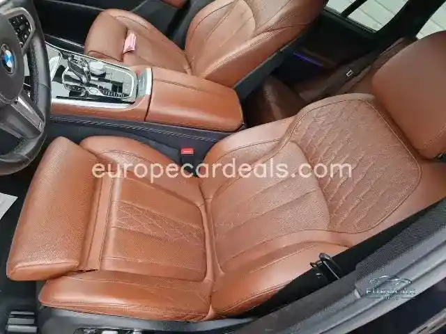 BMW X5 M50