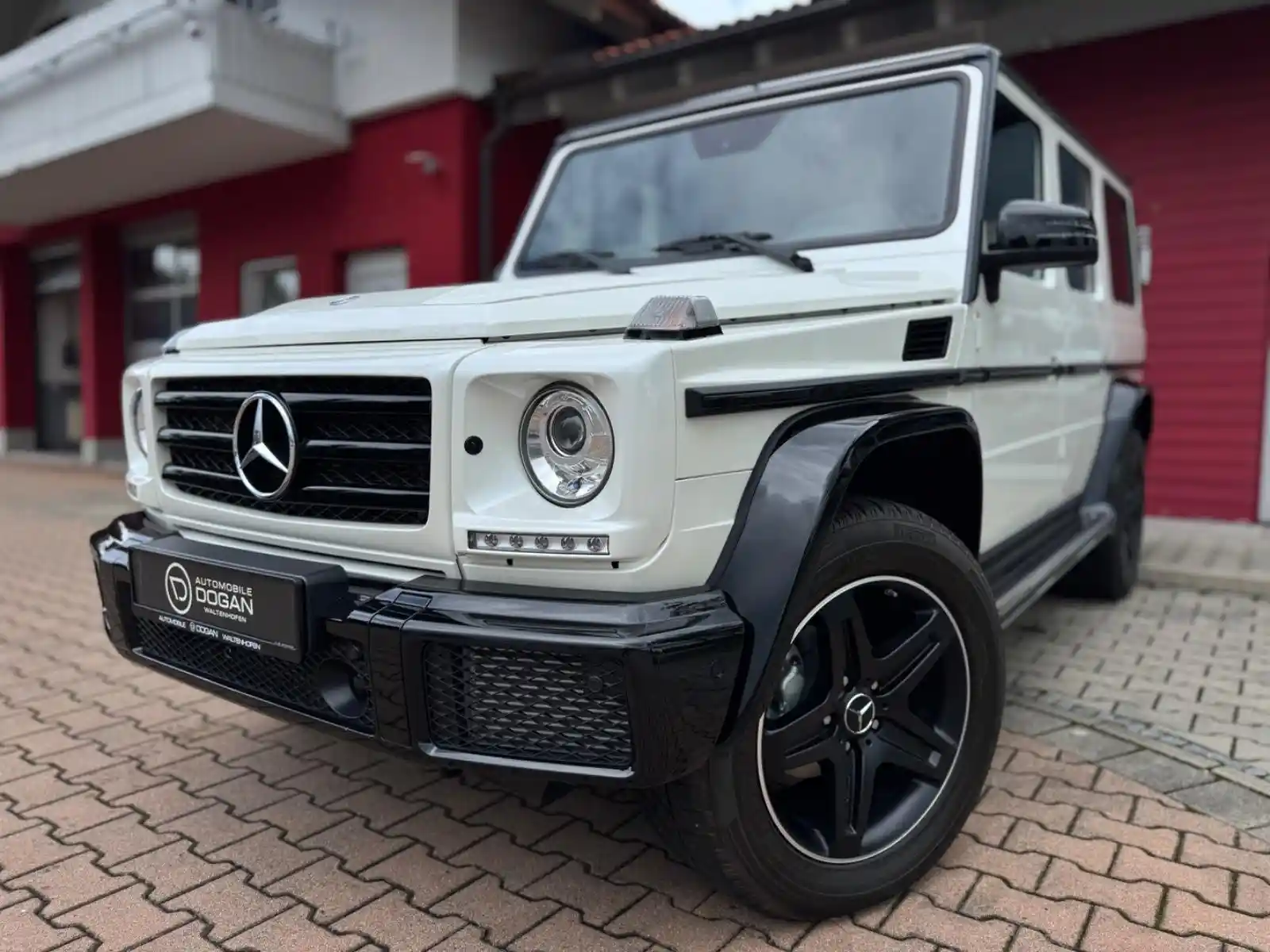 Mercedes-Benz G 500