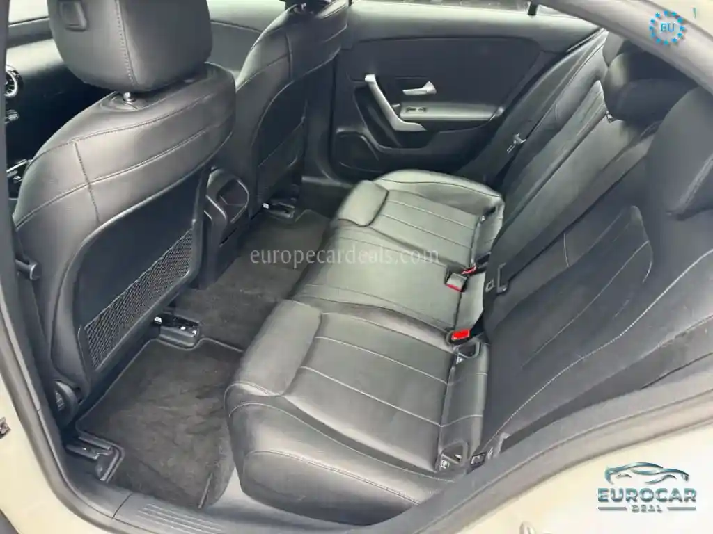 Mercedes-Benz A 220