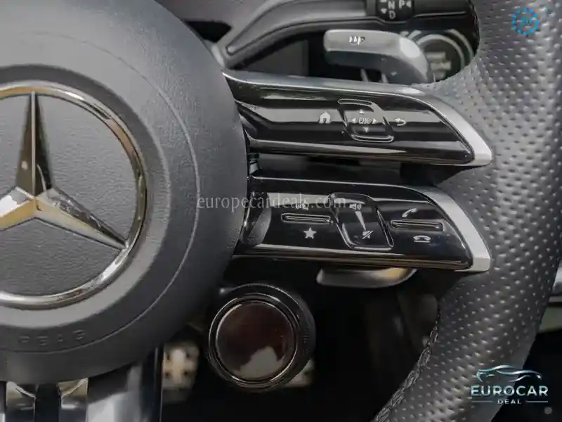 Mercedes-Benz A 35 AMG
