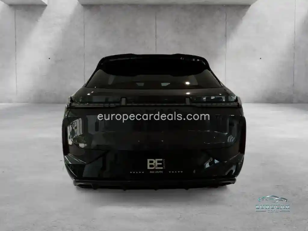 Lynk&Co 08