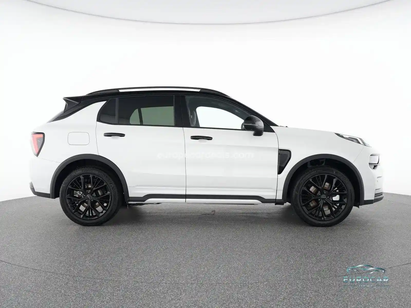 Lynk&Co 01