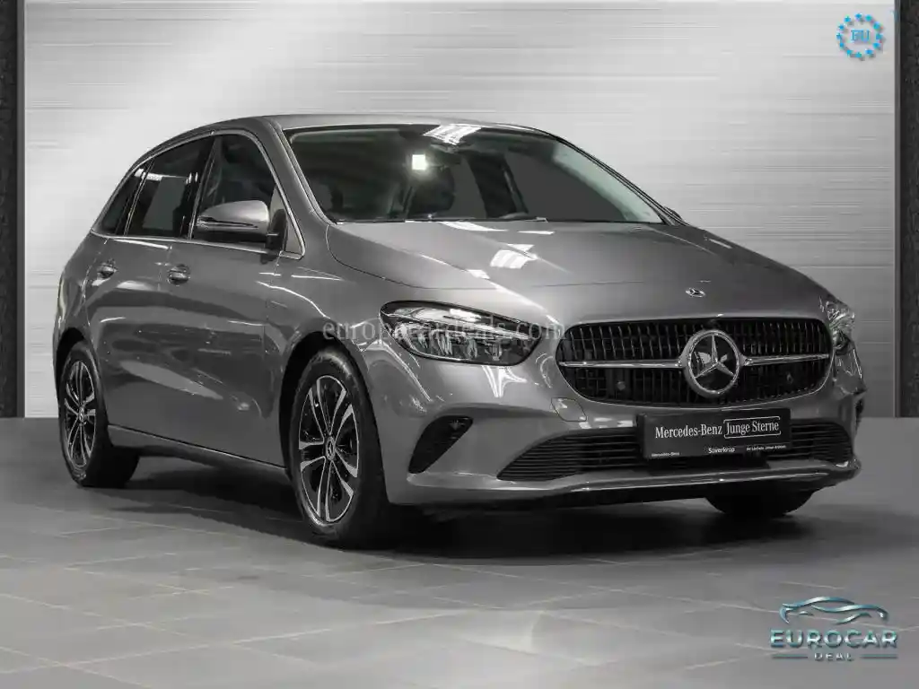 Mercedes-Benz B 180