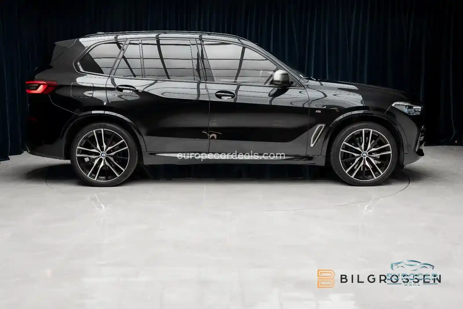 BMW X5 M50