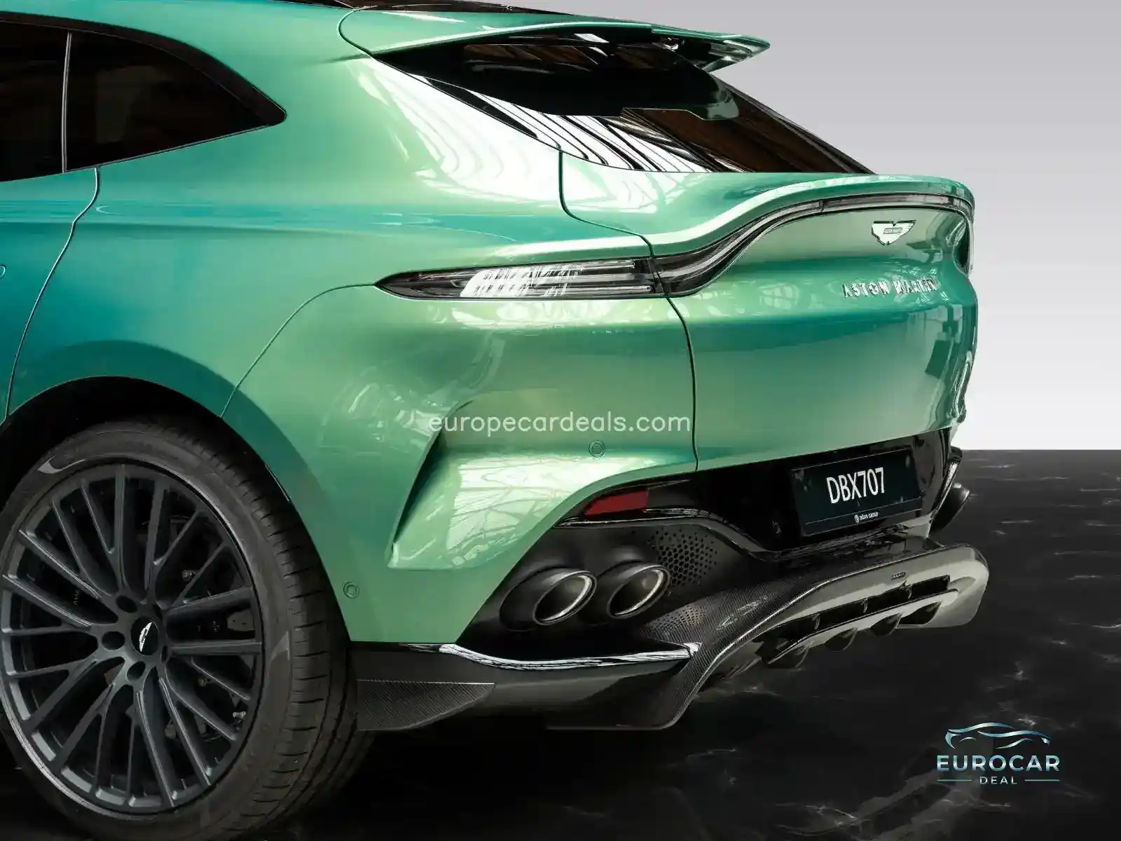 Aston Martin DBX