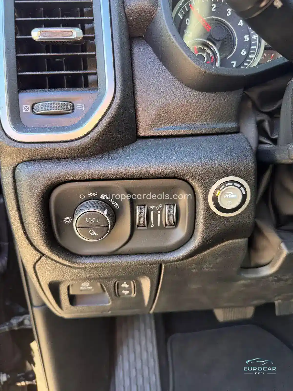 Dodge RAM