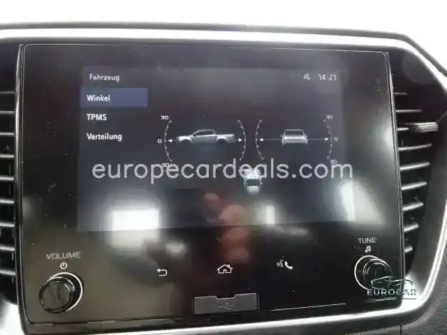Space Cab 4WD LS PDC CarPlay Jägerrabatt