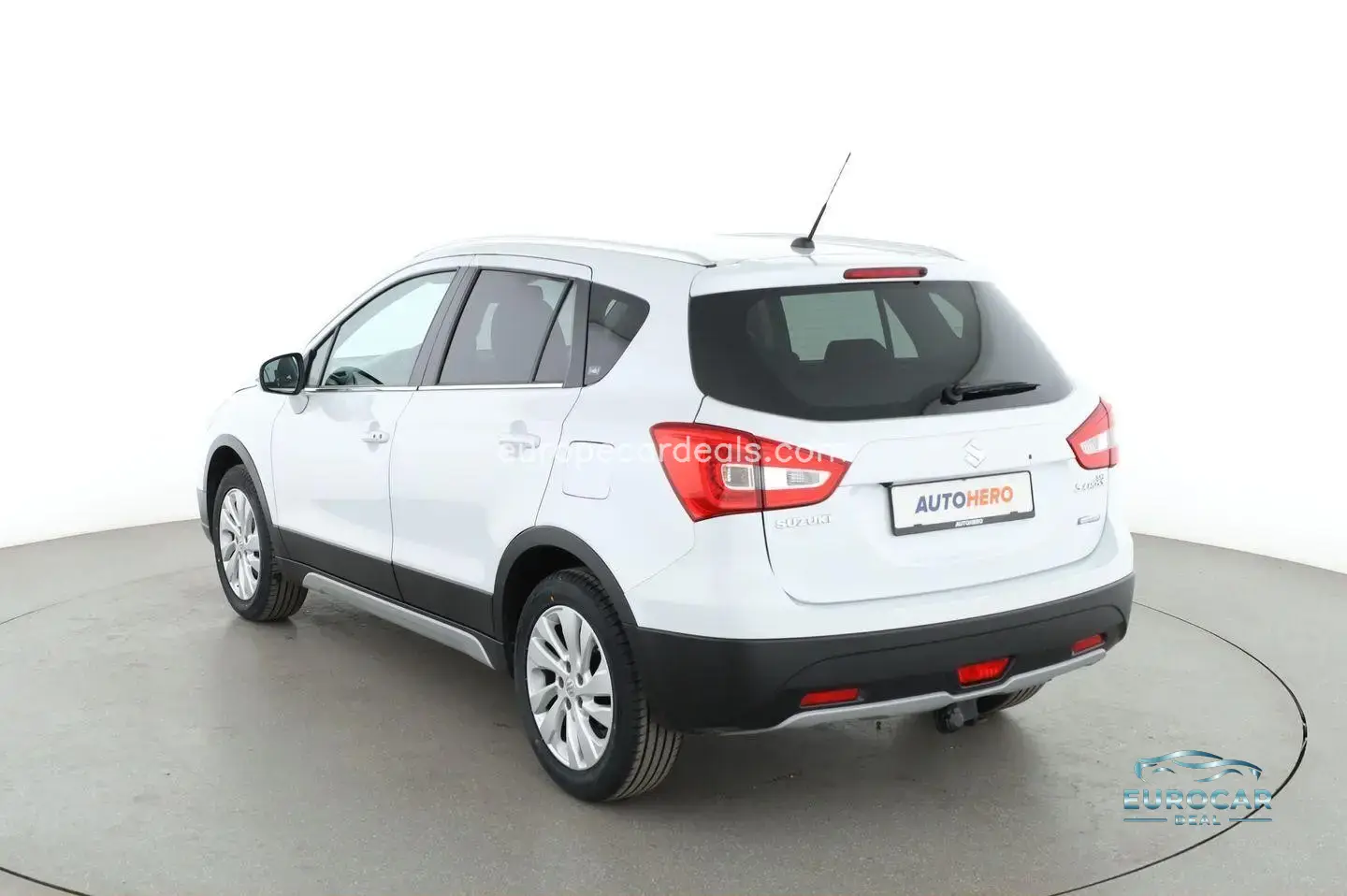 Suzuki (SX4) S-Cross