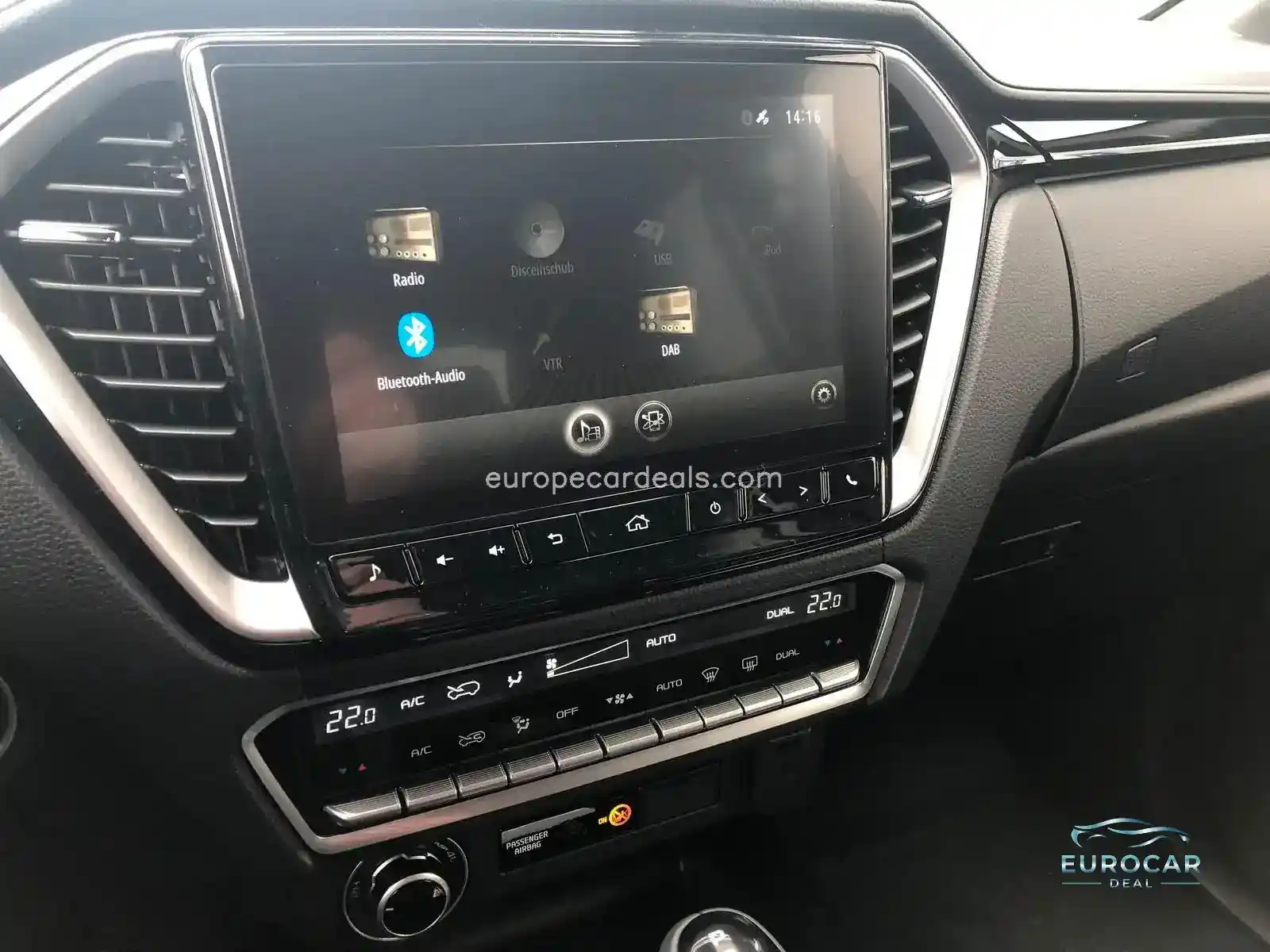 Double Cab V-Cross AT +Sonderfarbe+