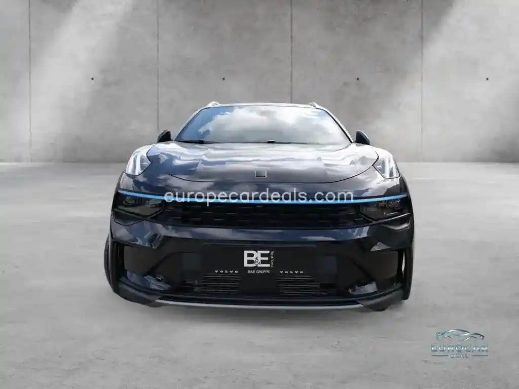 Lynk&Co 01