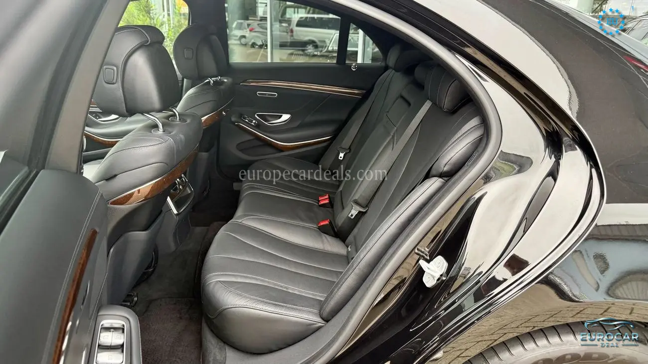 Mercedes-Benz S 400