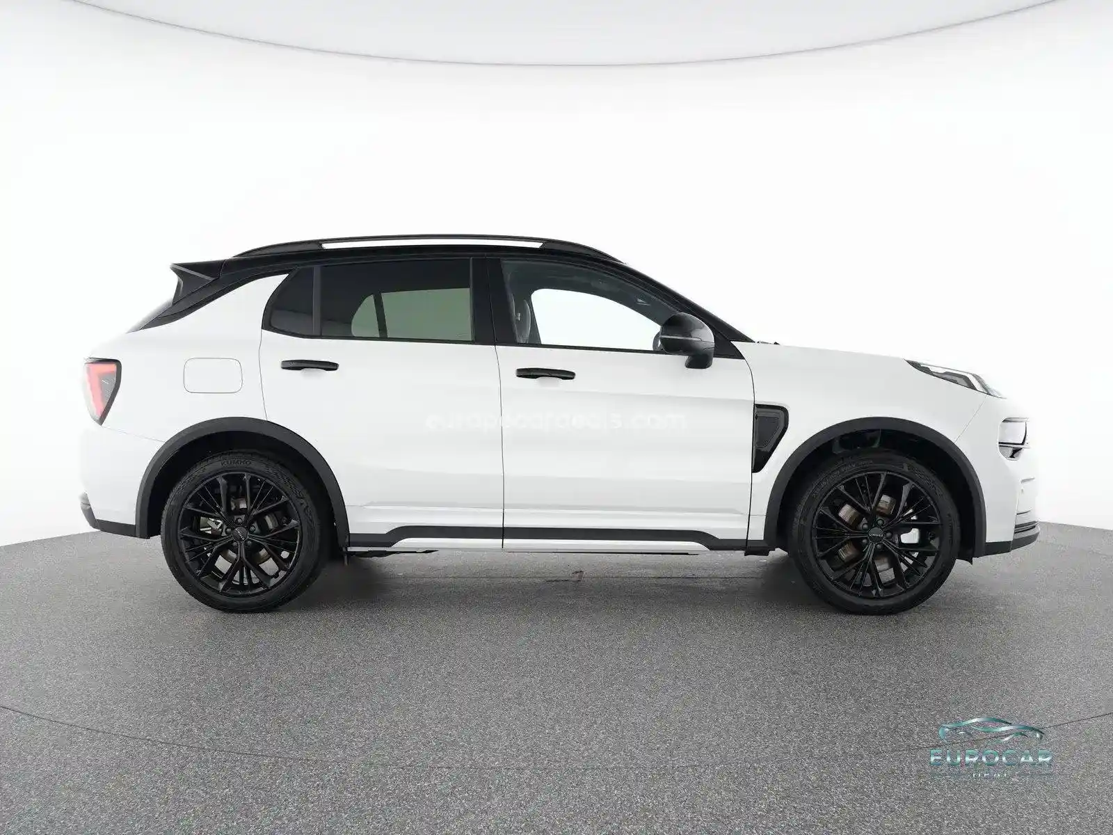 Lynk&Co 01