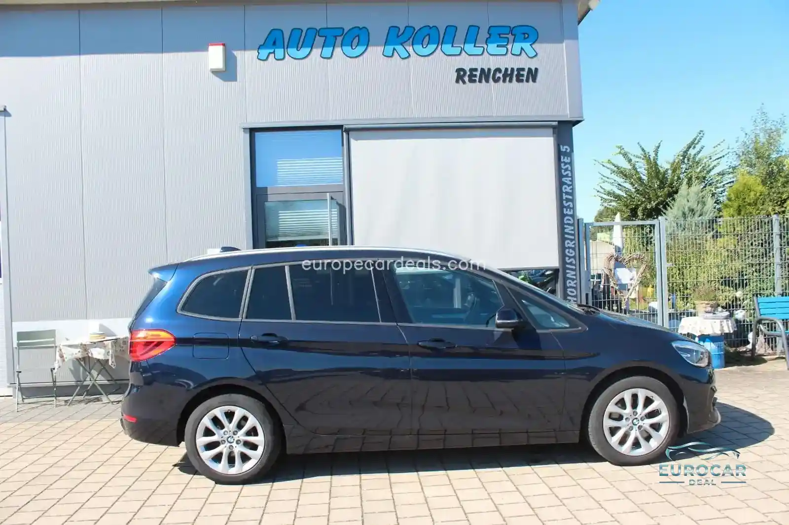 BMW 218