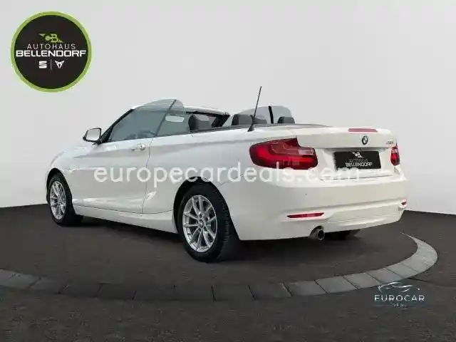 BMW 220