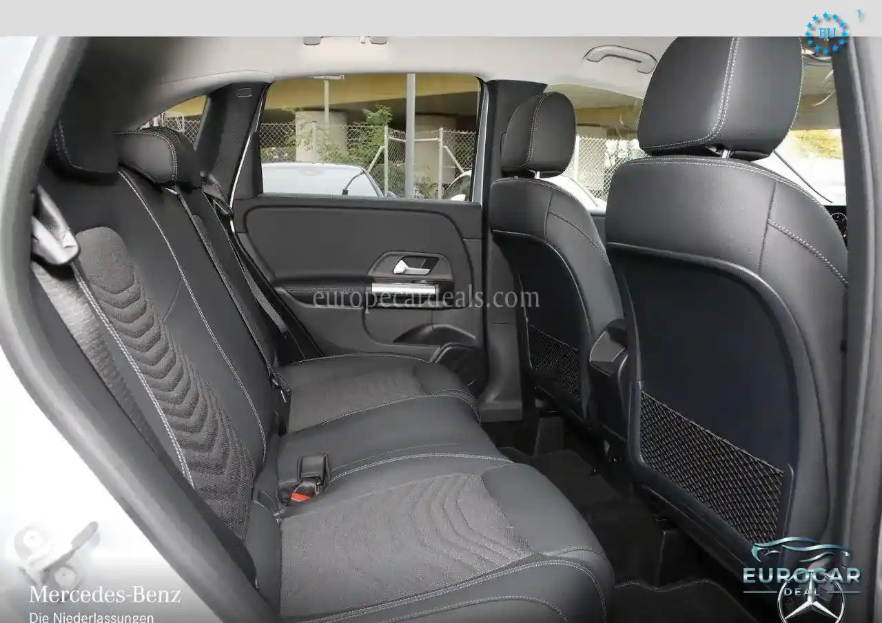Mercedes-Benz B 220