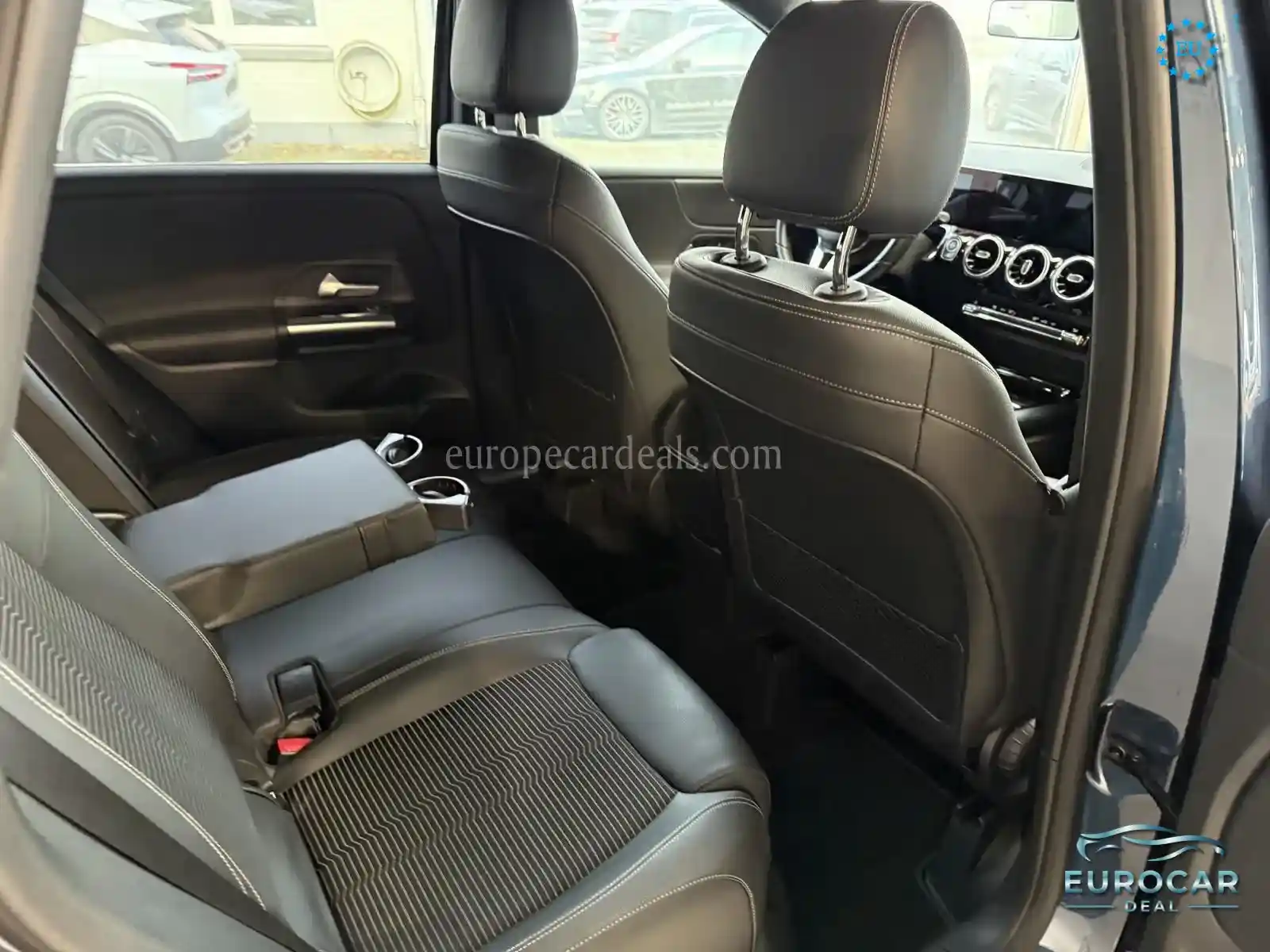 Mercedes-Benz B 220