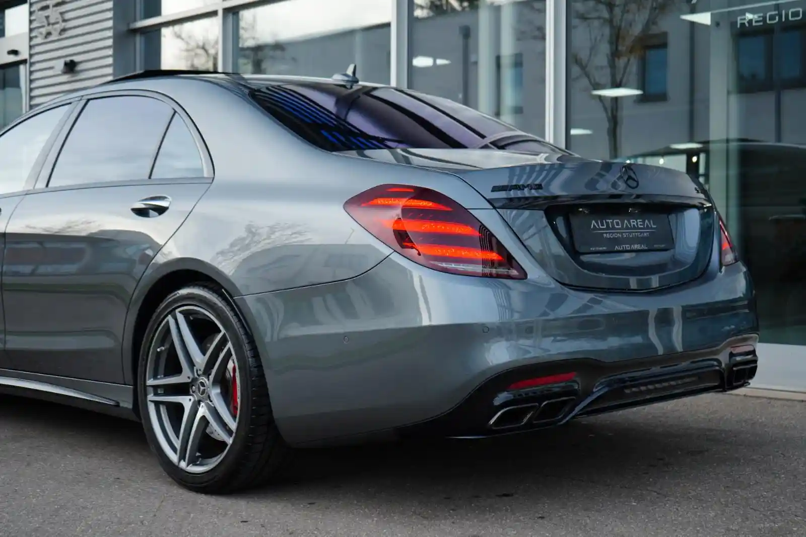 Mercedes-Benz S 63 AMG