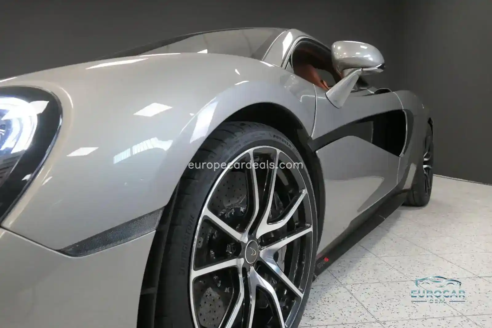 McLaren 570S