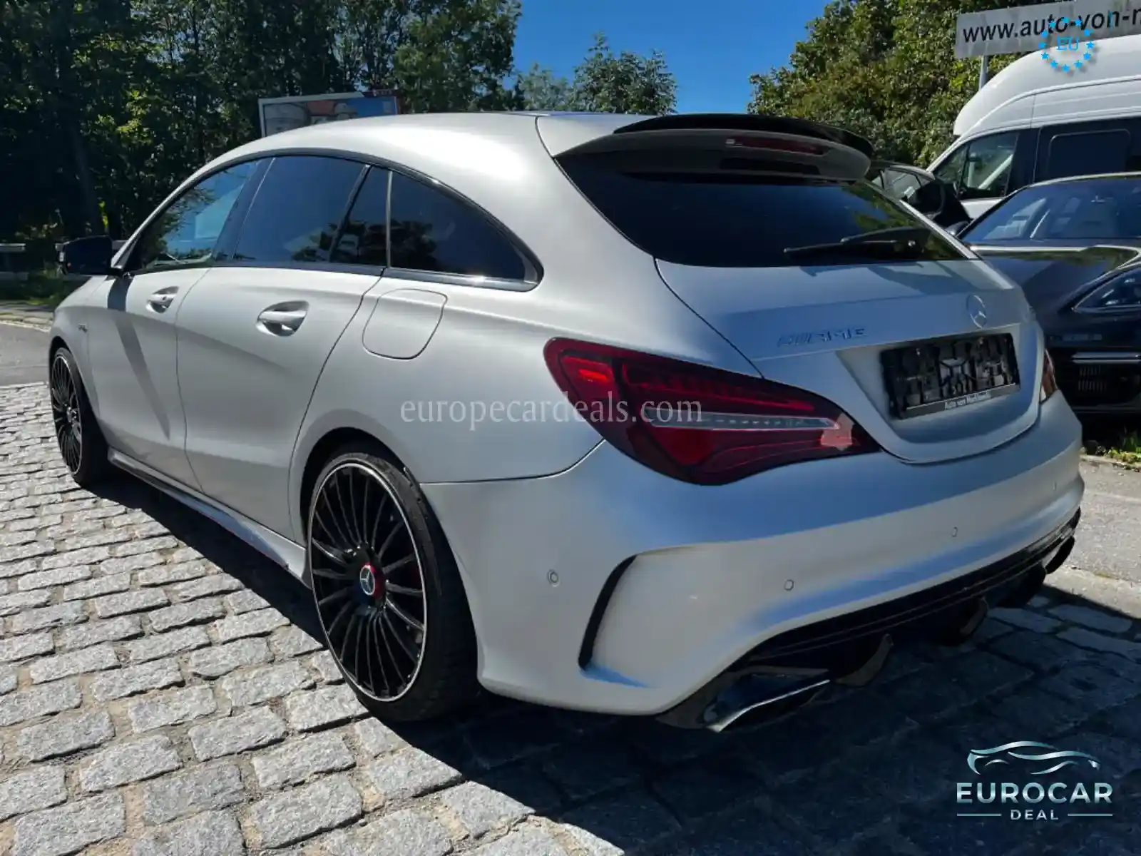 Mercedes-Benz CLA 45 AMG Shooting Brake