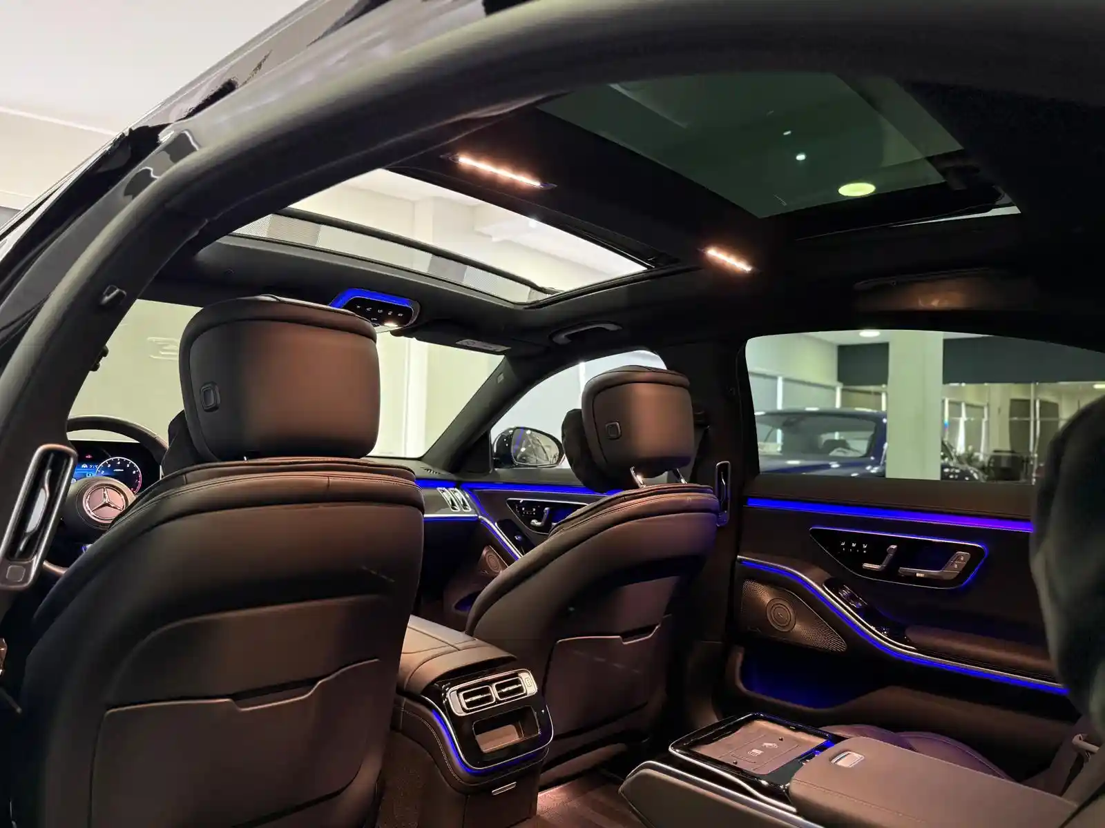 Mercedes-Benz S 500