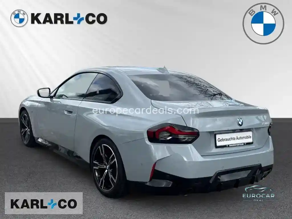 BMW 218