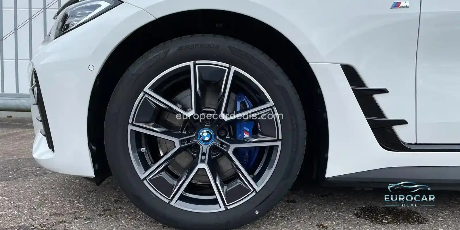 BMW i4