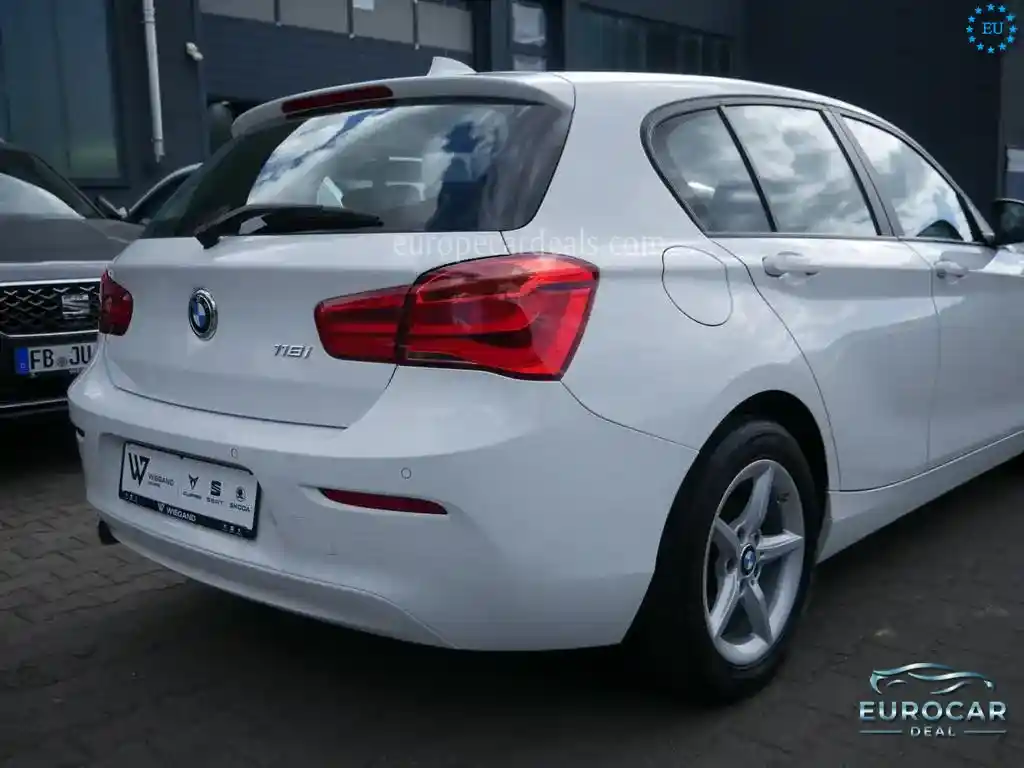 BMW 118