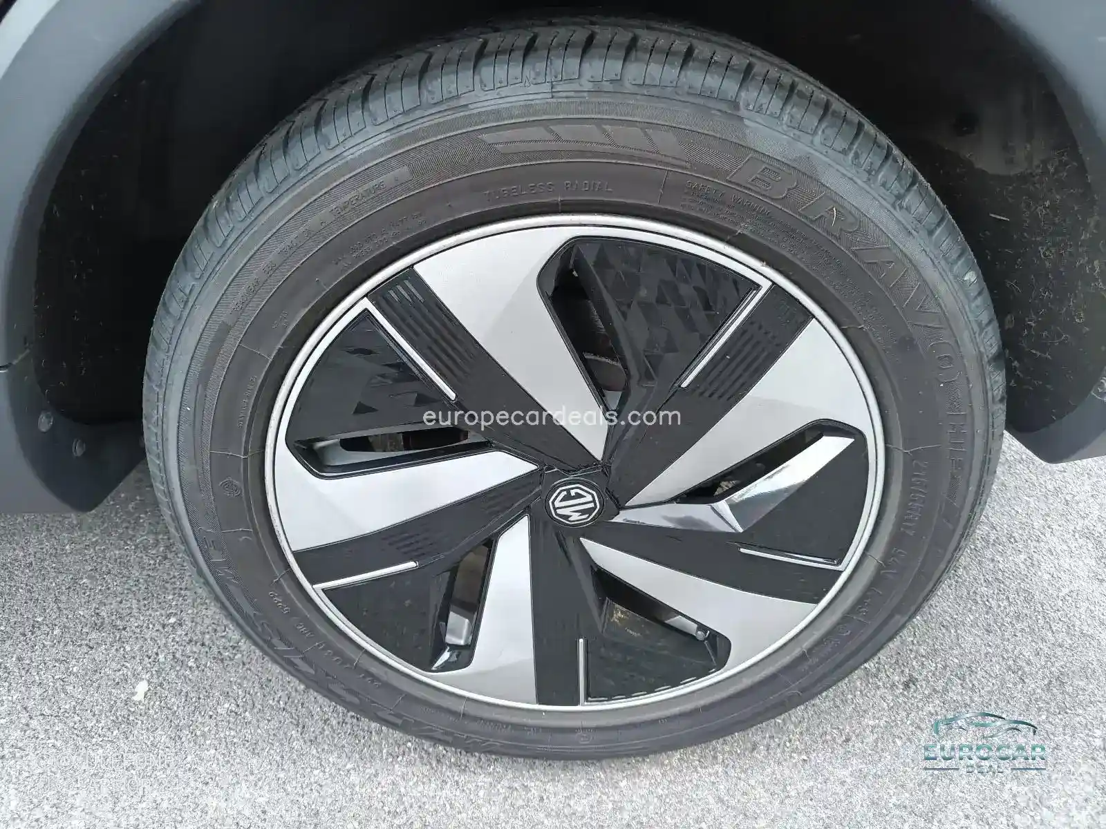 MG ZS