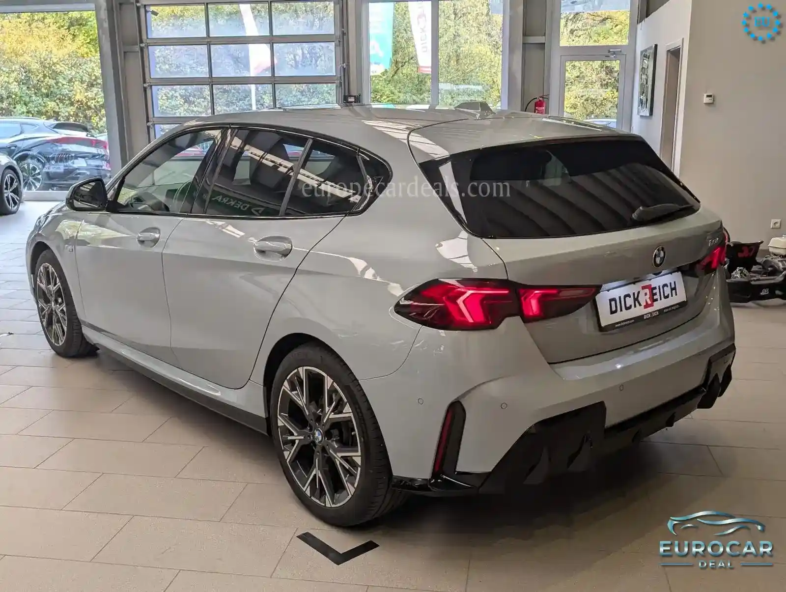 BMW 118