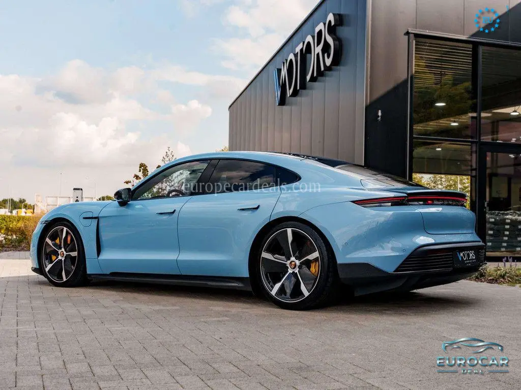Porsche Taycan