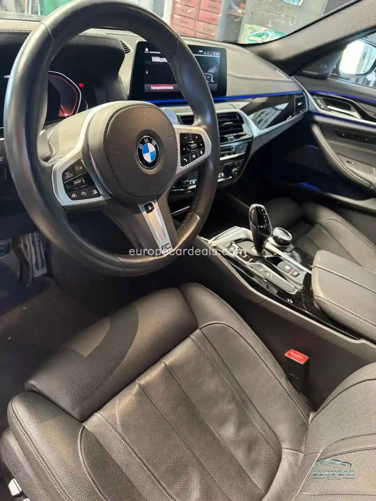BMW M550