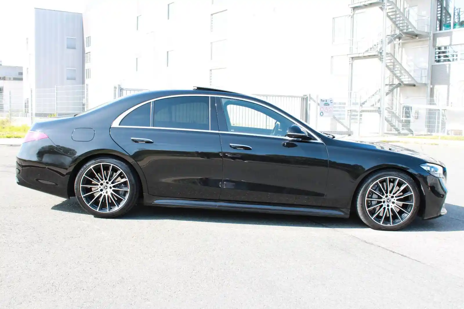 Mercedes-Benz S 500