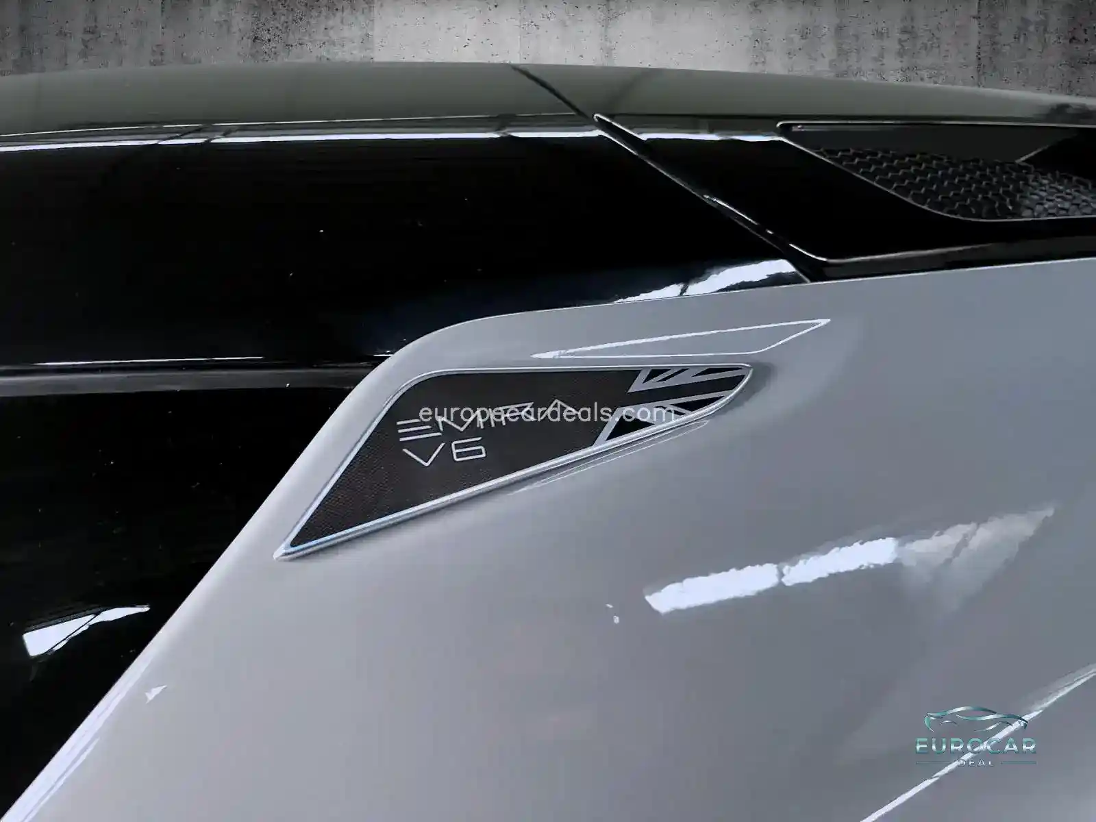 Lotus Emira