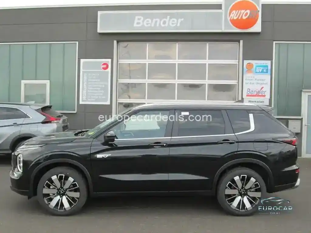 Mitsubishi Plug-in Hybrid Outlander